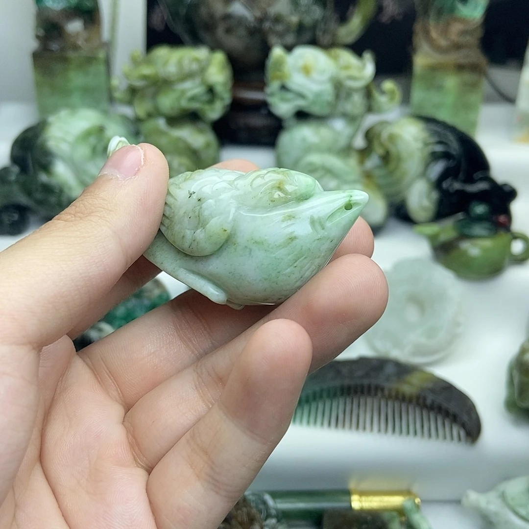 独山玉未镶嵌独山玉