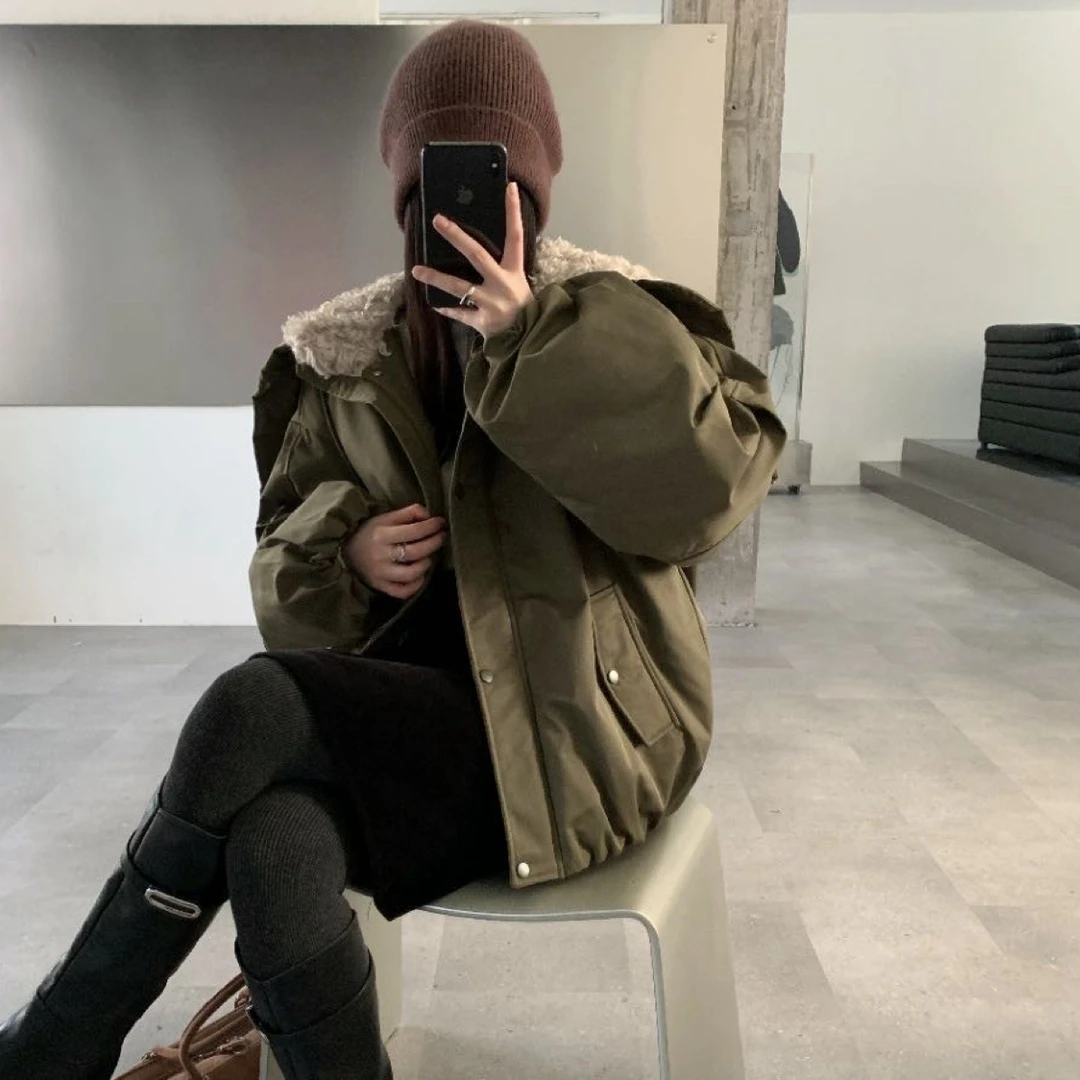 天使之翼新国标90绒派克羽绒服短款