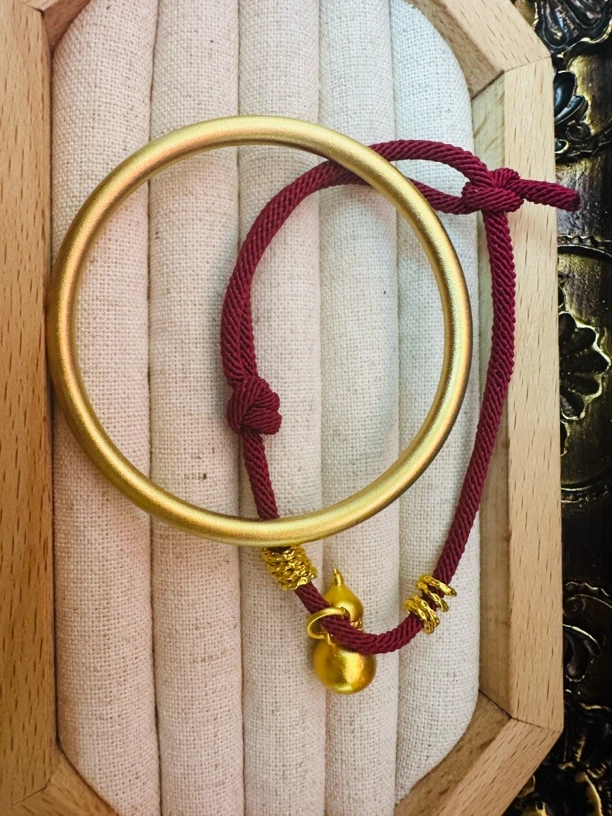 铜合金手链 红绳葫芦叠戴素圈气质时尚百搭古法实心磨砂