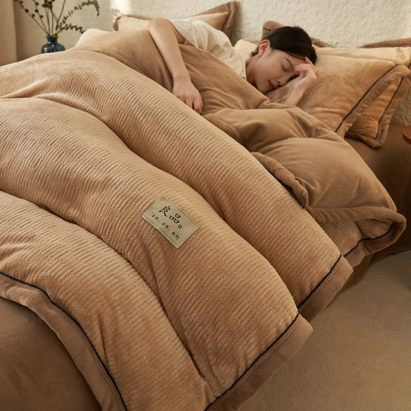 水星家纺牛奶绒床上被套四件套珊瑚绒保暖双面绒加厚联名君吻