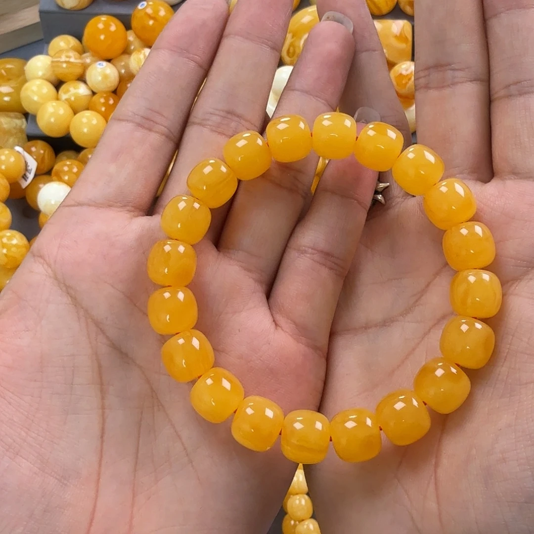 光***月蜜蜡未镶嵌珠宝奇石