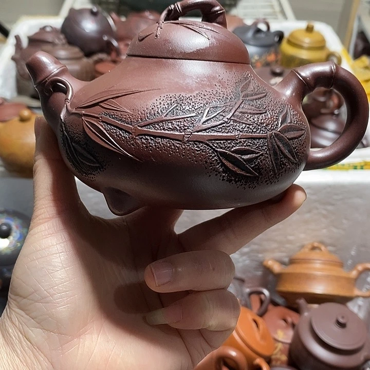 紫砂茶壶微瑕微笑