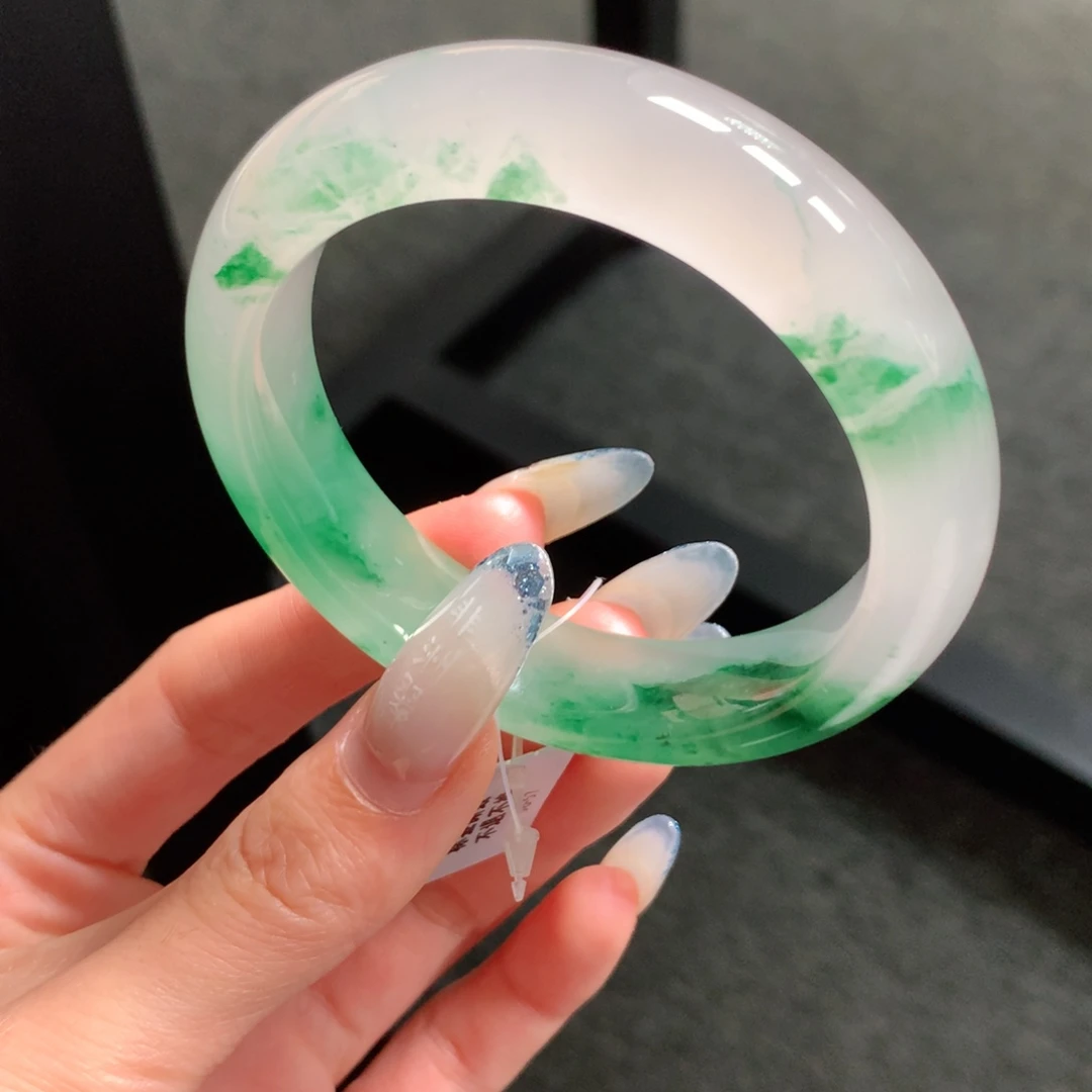 石英质玉未镶嵌手镯