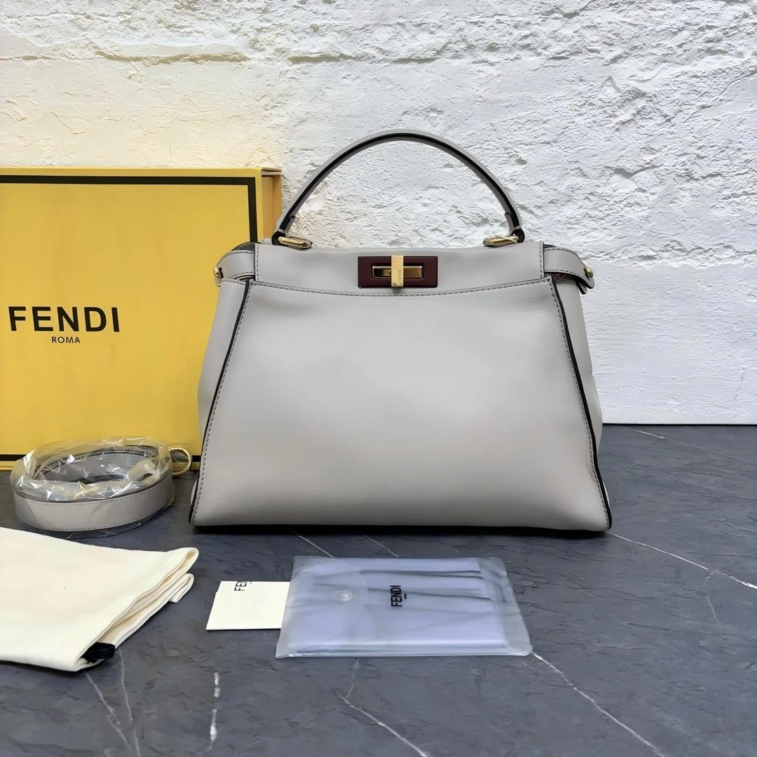 99新 FENDI/芬迪 /夏vv0926/单肩包/52811