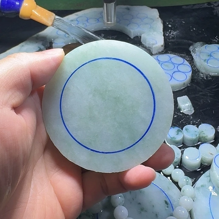 汪***卫定制翡翠未镶嵌手镯