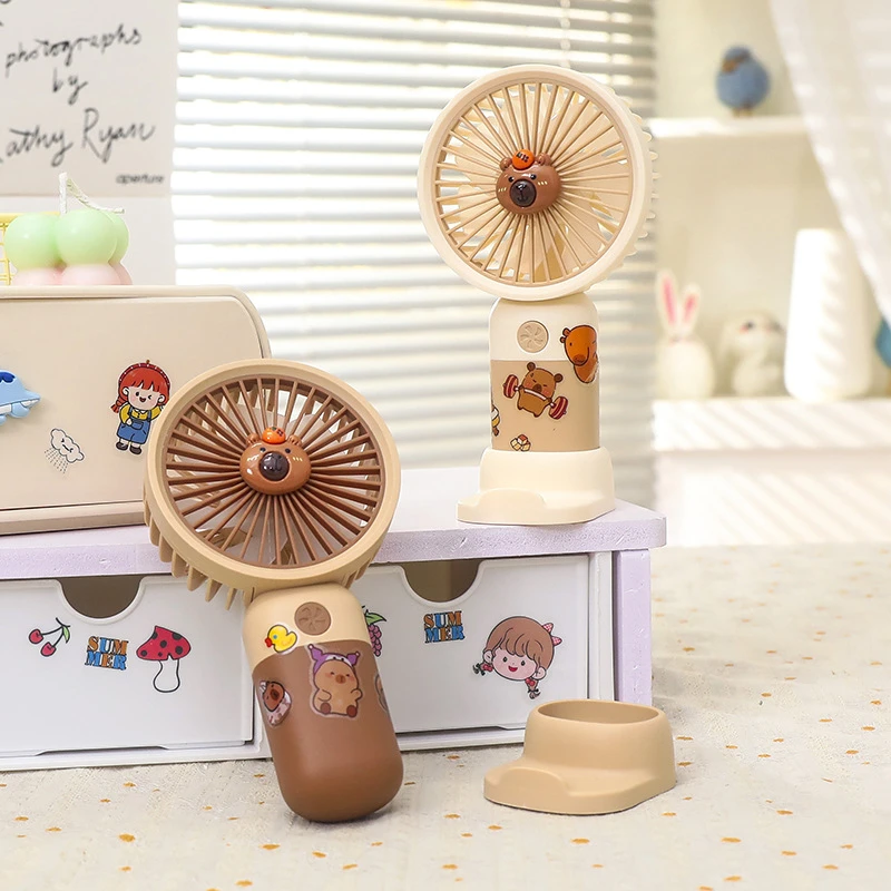 新款萌趣卡皮巴拉小风扇手持卡通风扇便携式USB充电小电风扇