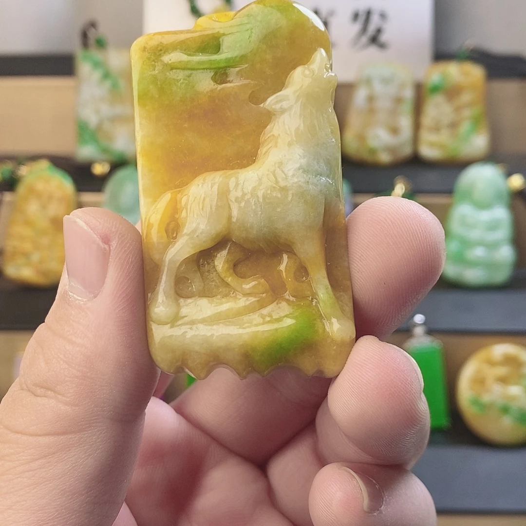 翡翠银S925镶嵌吊坠(赠链)