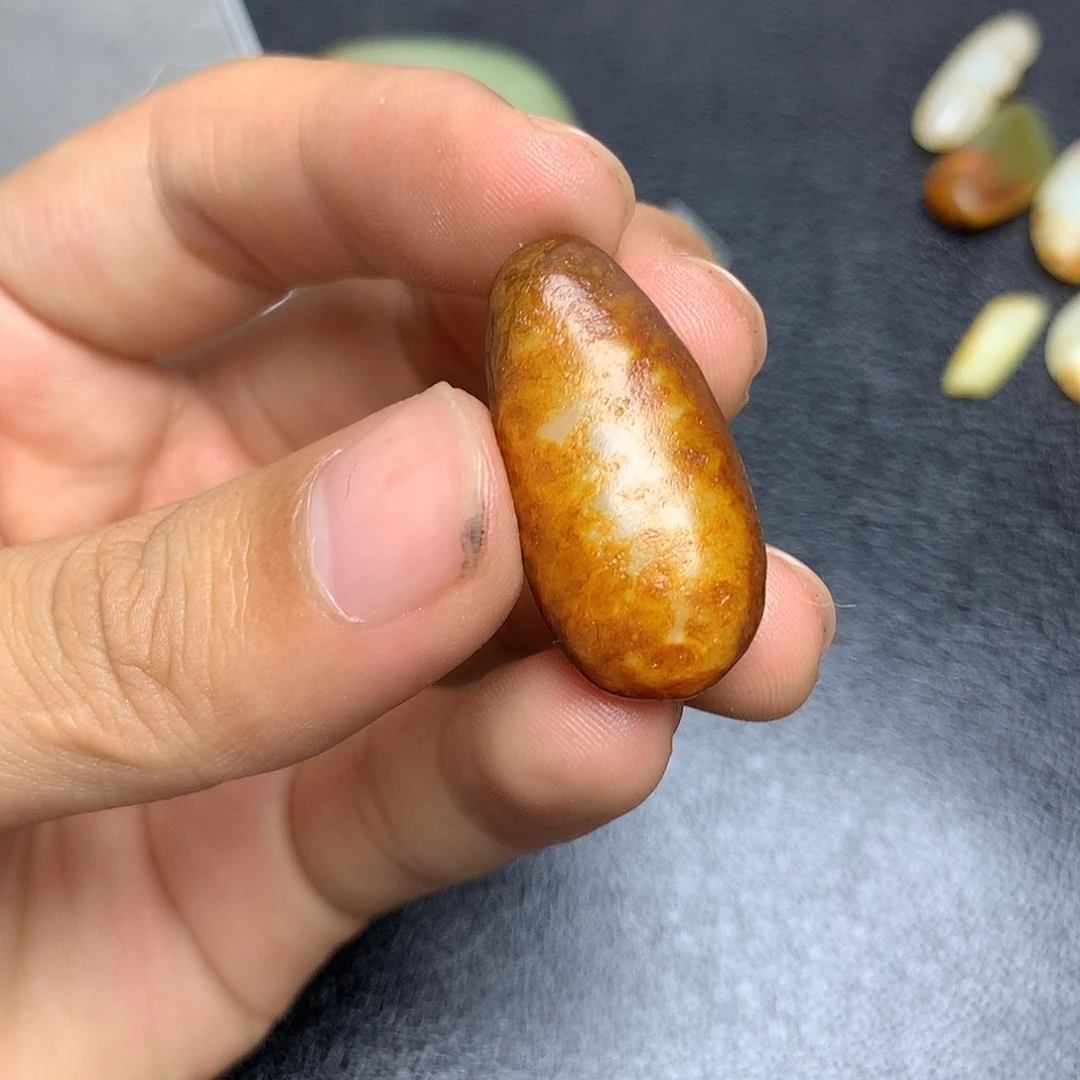 和田玉未镶嵌摆件