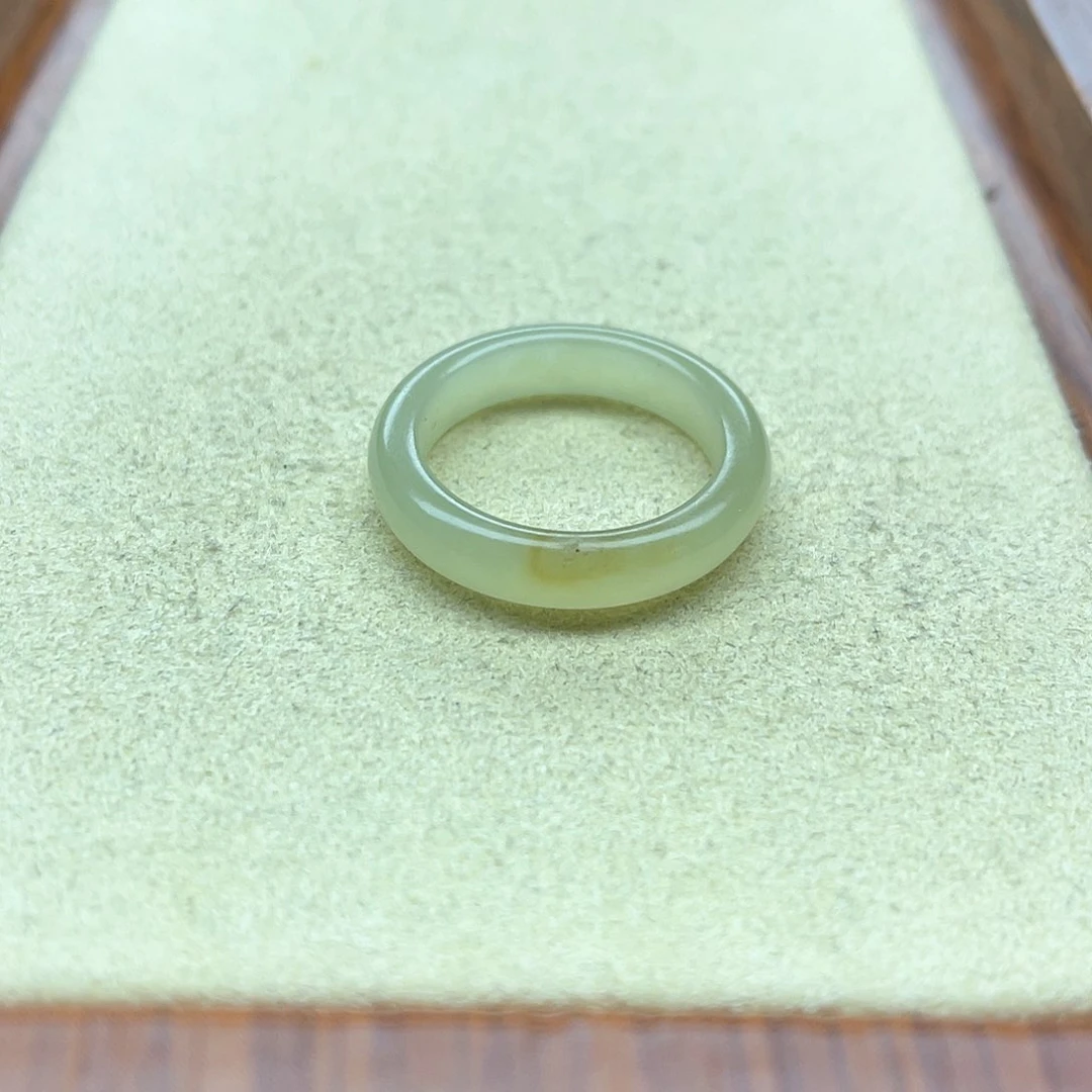 未镶嵌戒指和田玉25一口糖圆切14号