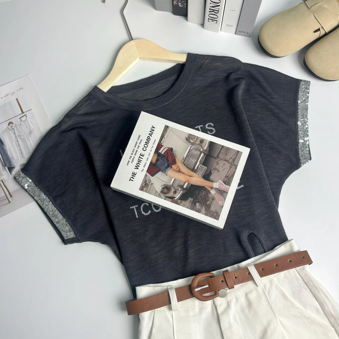 玲姐定制-亮片设计感下摆字母款小飞袖薄款微透针织短袖111020