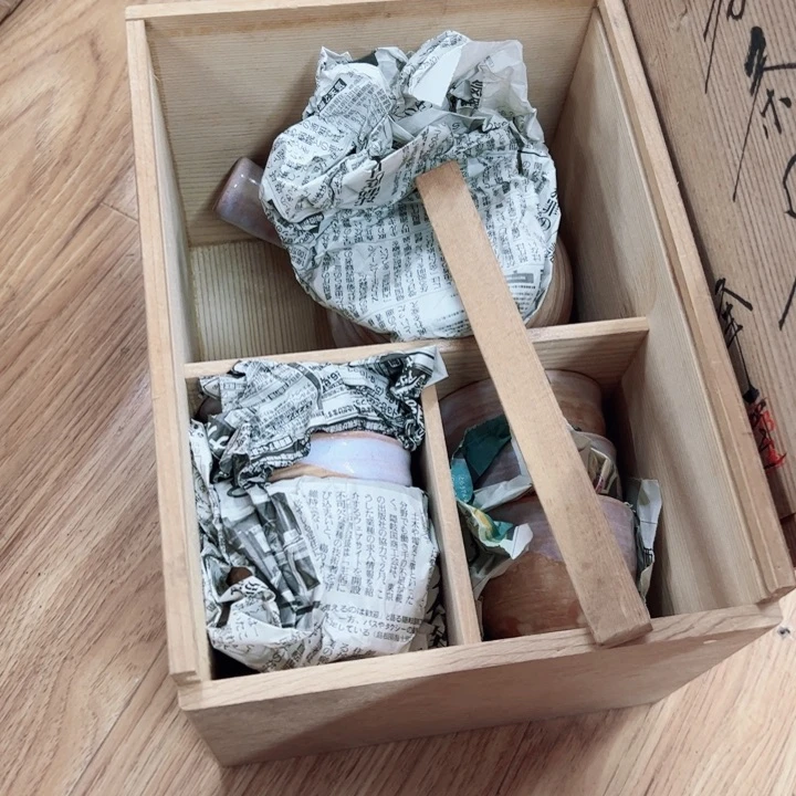 摆件威*一个瓷器默认微瑕