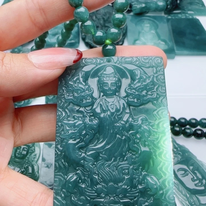 翡翠未镶嵌颈饰多样性发货天然A货翡翠