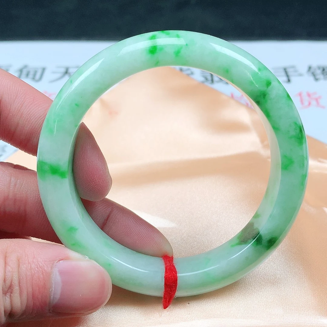 翡翠手镯未镶嵌圈55