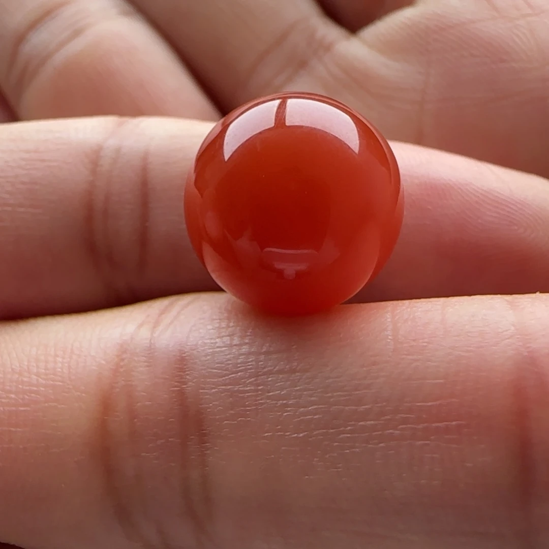 南红玛瑙未镶嵌圆珠13.5