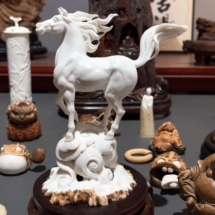 黄杨木泽*鹿角工艺摆件
