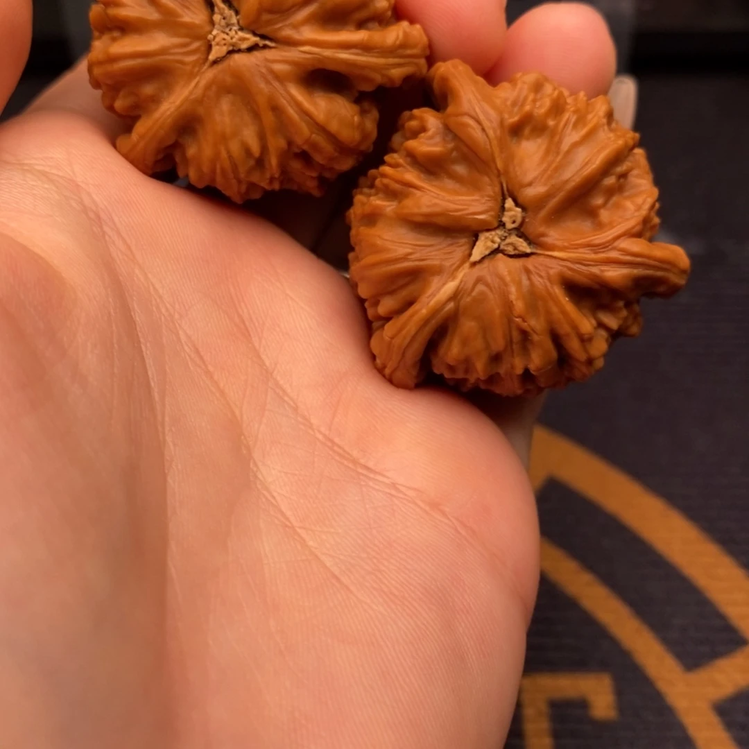 自***由吊坠文玩核桃白狮子