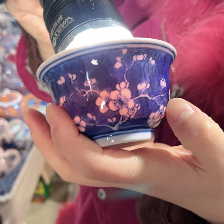 瓷片/////景德镇陶瓷杯子。红。