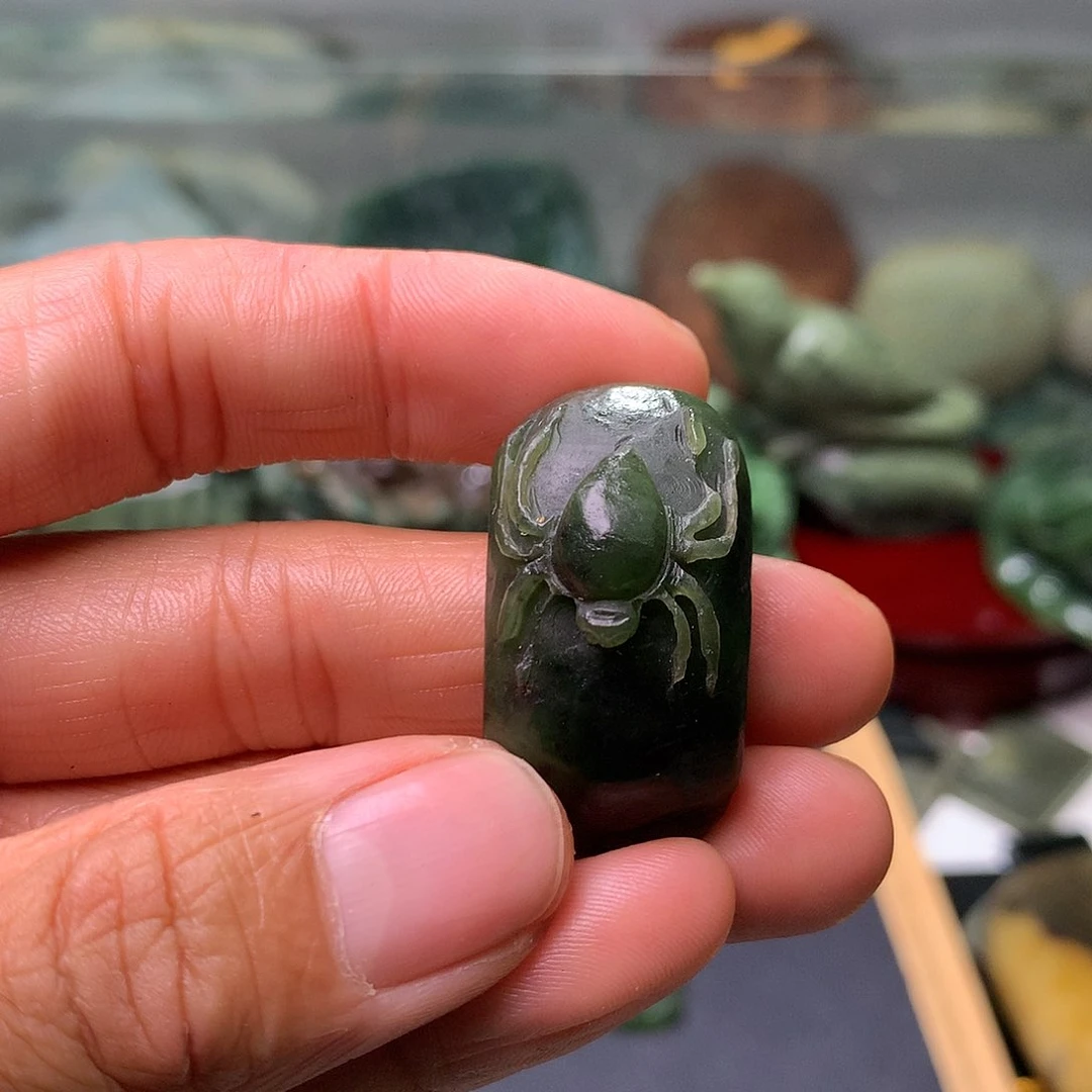 和田玉（糖玉）未镶嵌颈饰招**寶
