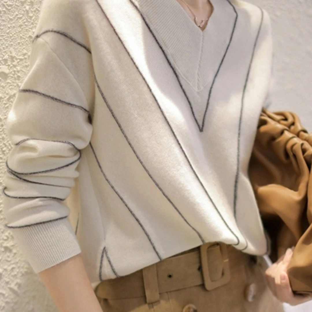 职业阿玛诗官方2025秋冬新款套头毛衣长袖V领百搭条纹打底针织衫