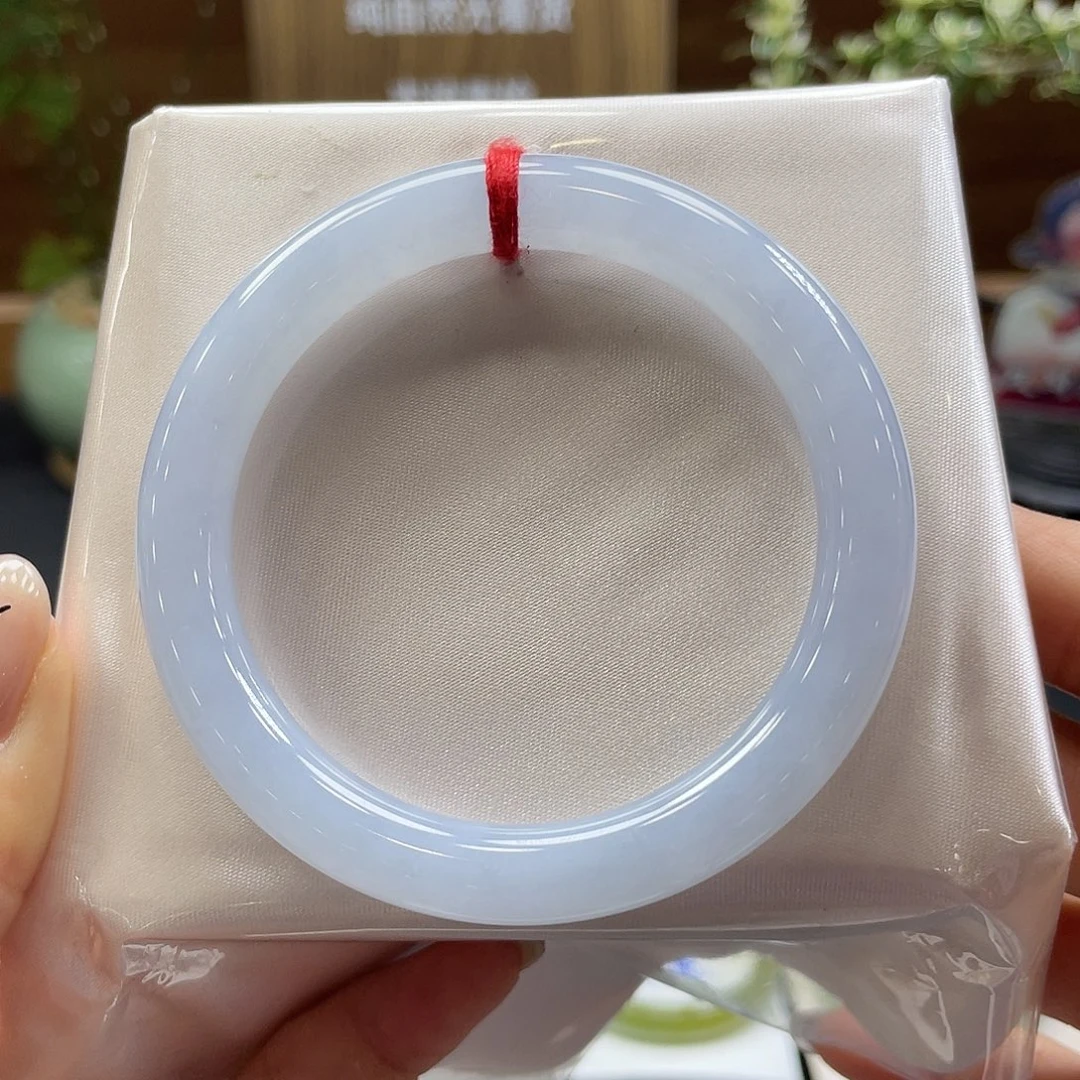 翡翠未镶嵌手镯36 号