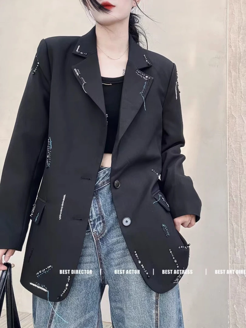 24020-1200 黑色设计感中长款西装西服