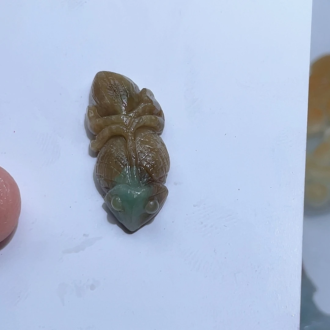 定制翡翠未镶嵌是