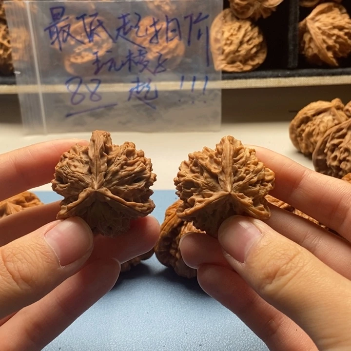 花***宝核桃手串/手链盘山哈哈哈哈哈