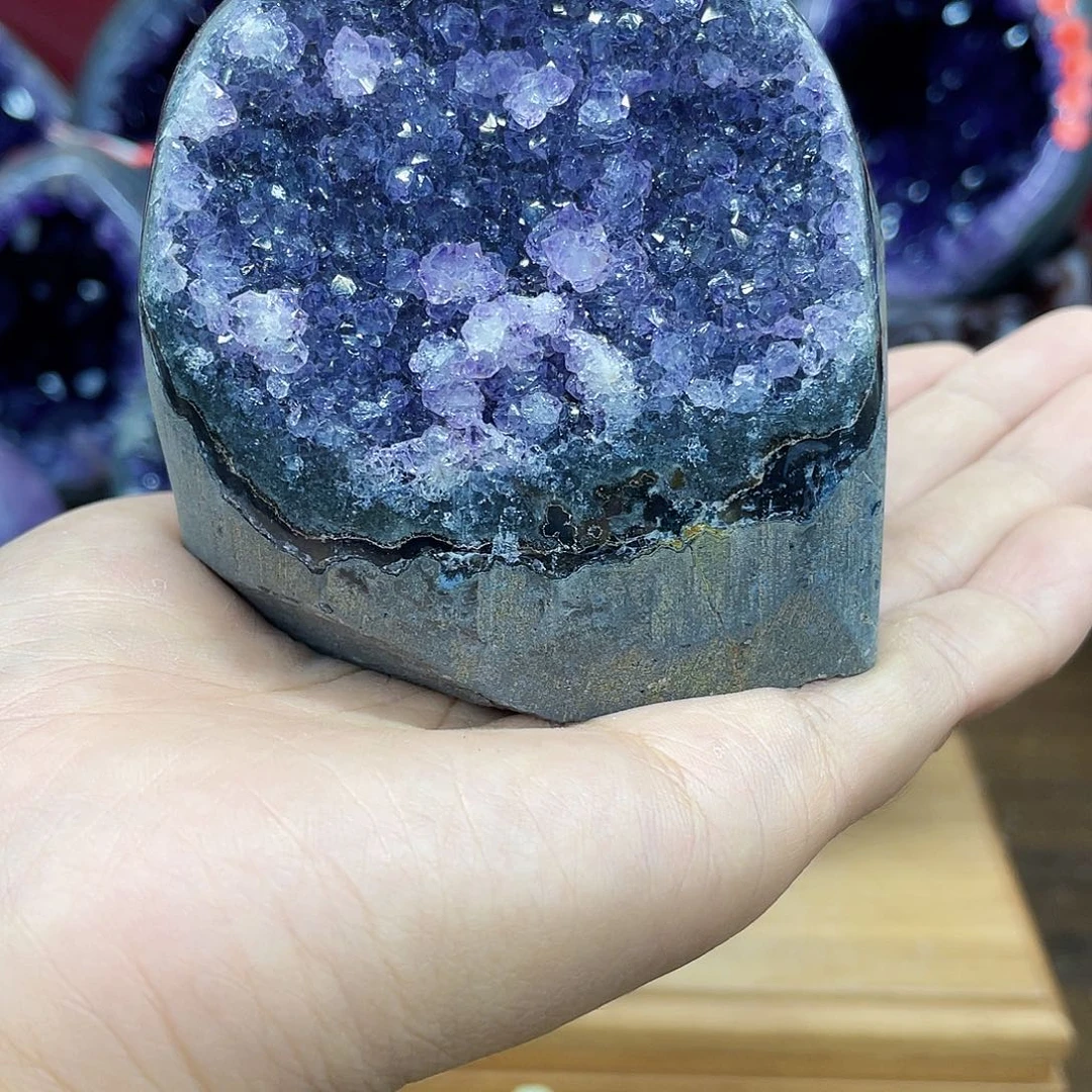 未镶嵌大型摆件（非配饰）紫晶