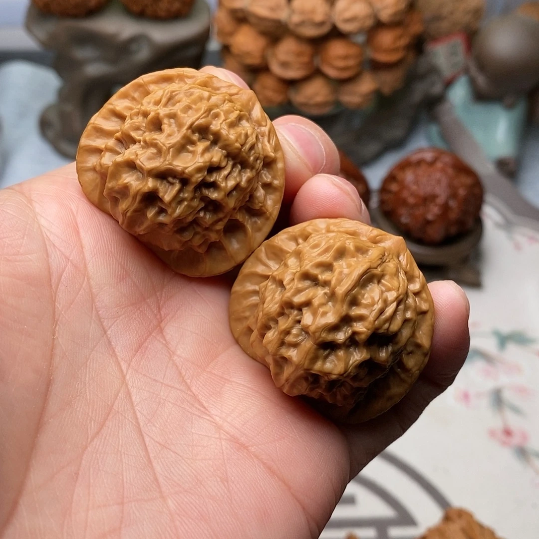 把件文玩核桃瓷娃娃