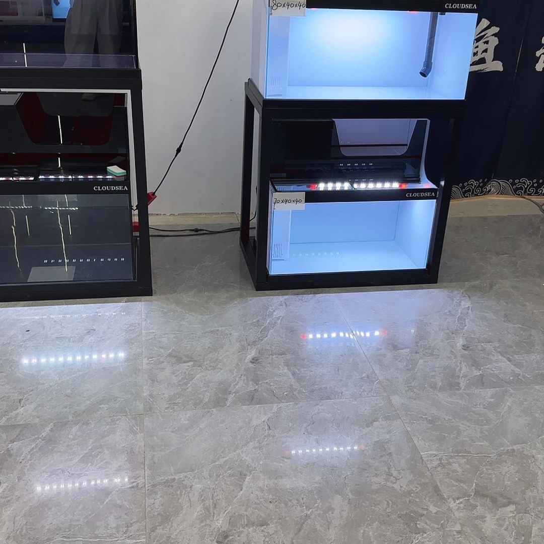 玻璃80，50白色加架子 。带灯
