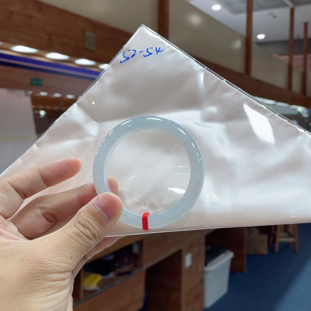 未镶嵌手镯翡翠翡翠