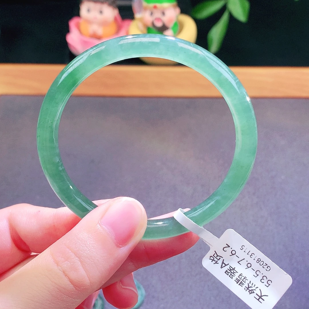 翡翠未镶嵌手镯天然翡翠