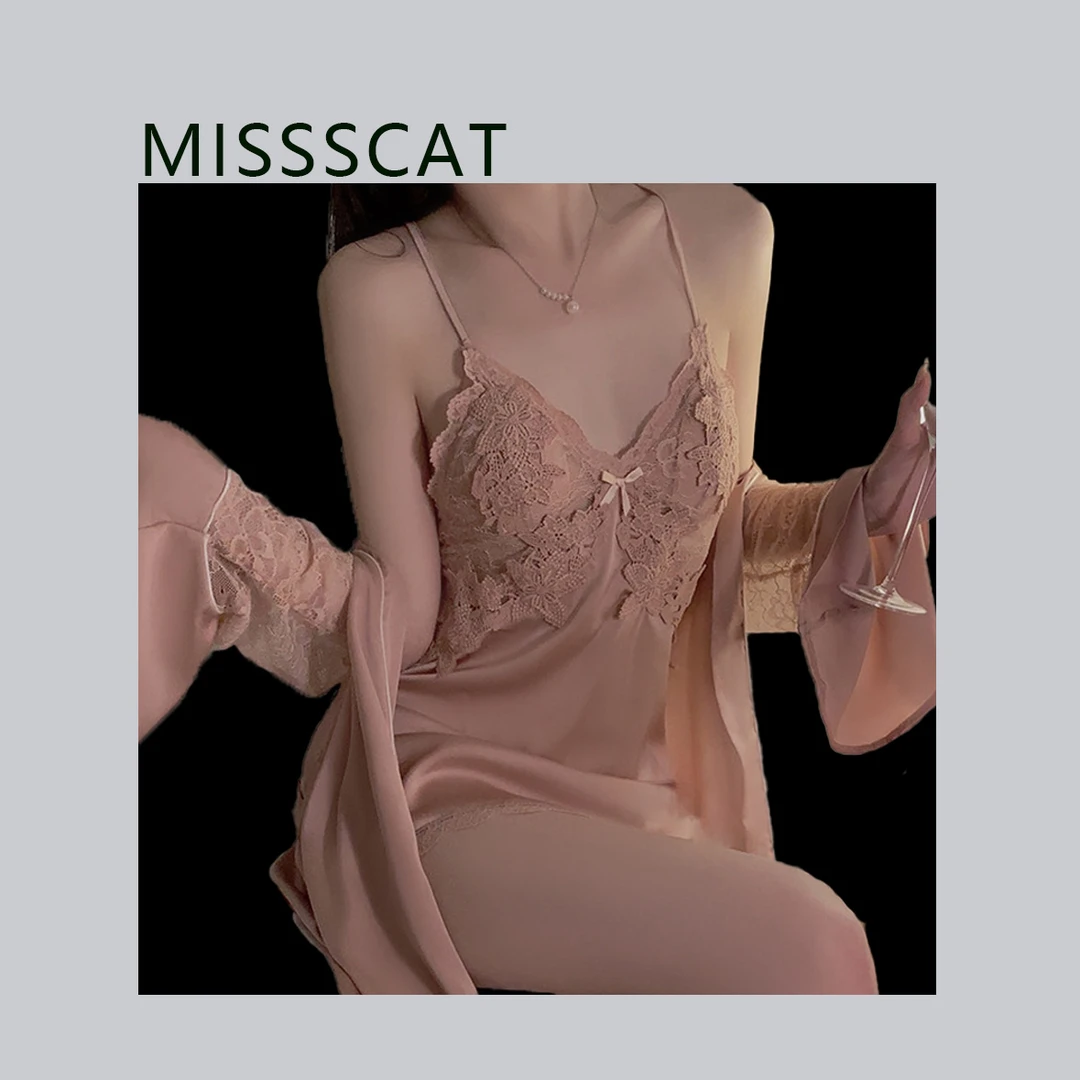 【粉黛佳人】3D重工绣片！夏季可爱蕾丝吊带缎面冰丝带胸垫纯欲睡裙