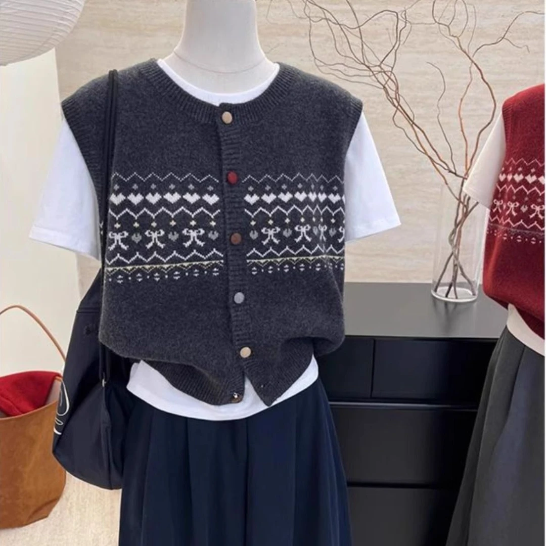 专柜撤回外贸翻领针织马甲背心复古提花女装外搭无袖坎肩背心马夹