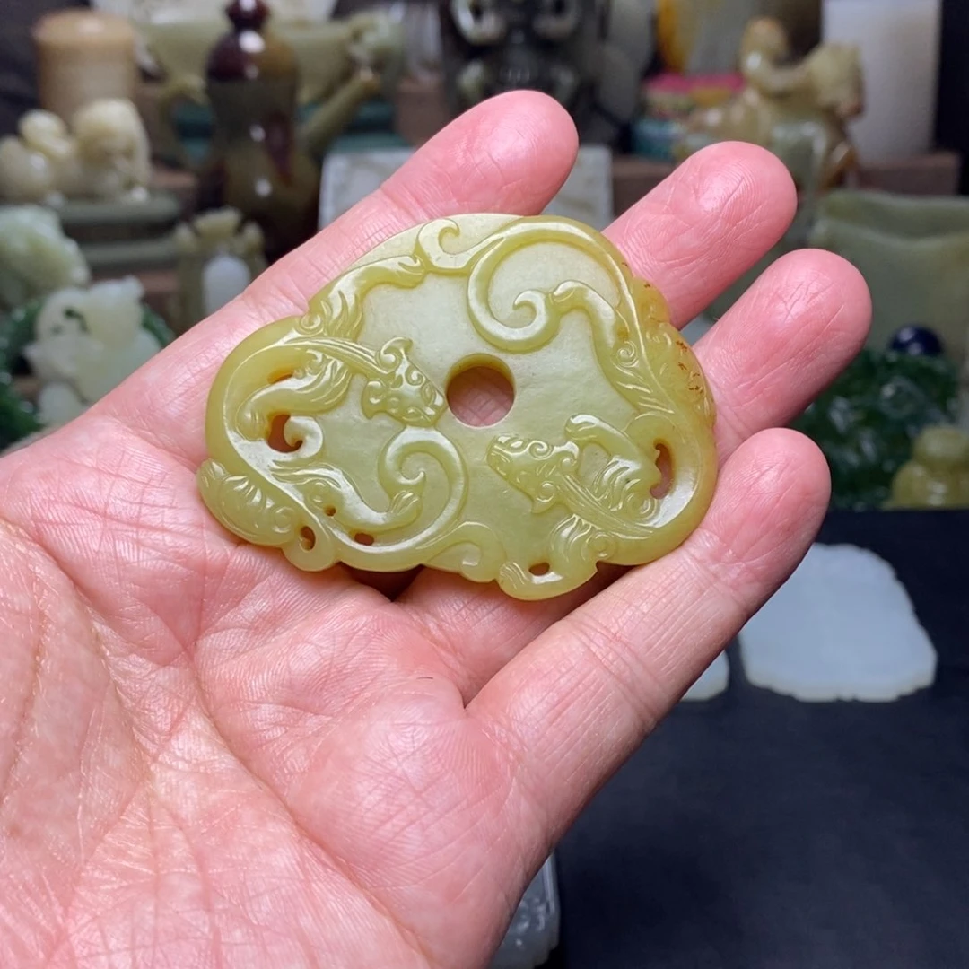 和田玉未镶嵌挂件小***儿