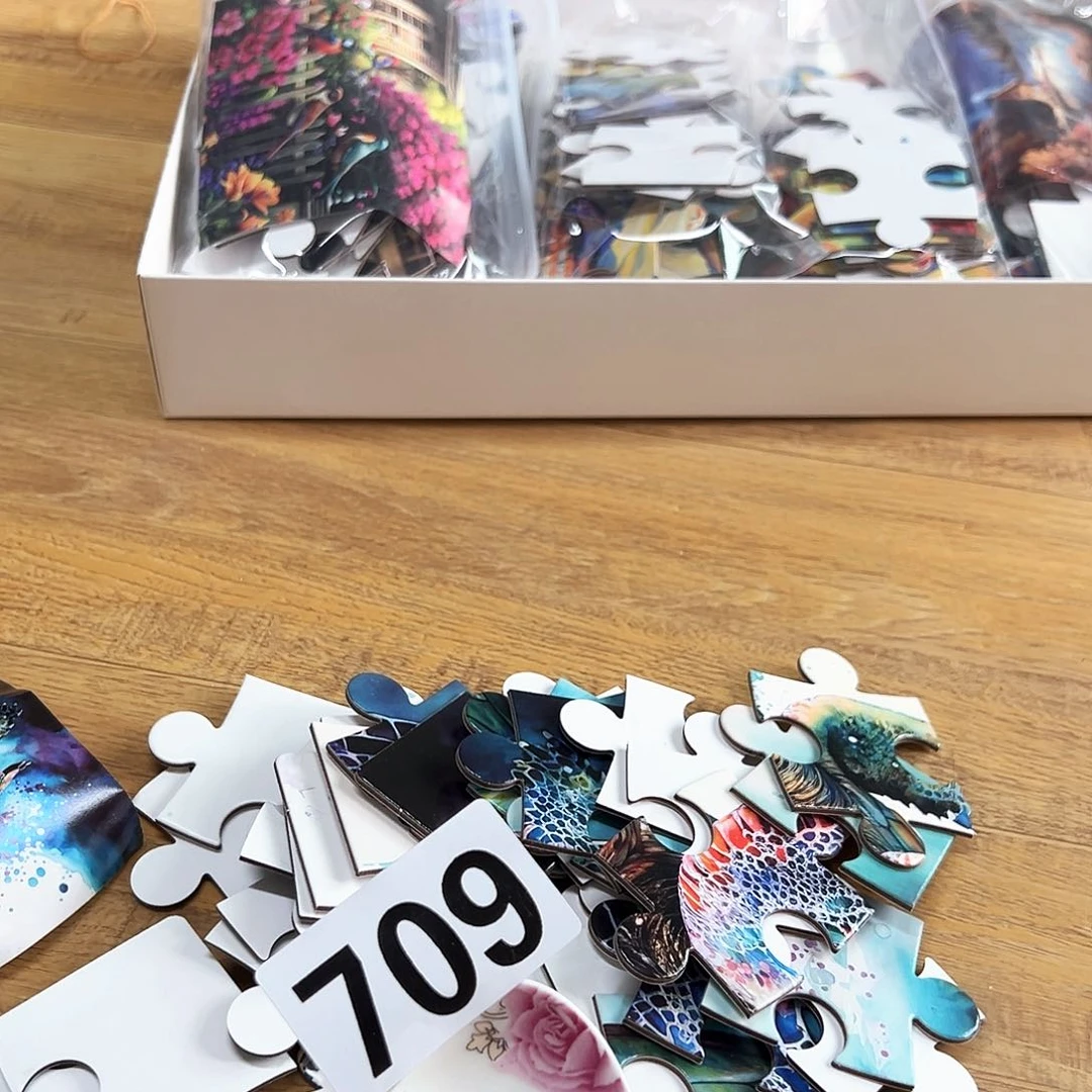 摆件发两盒12包………………………