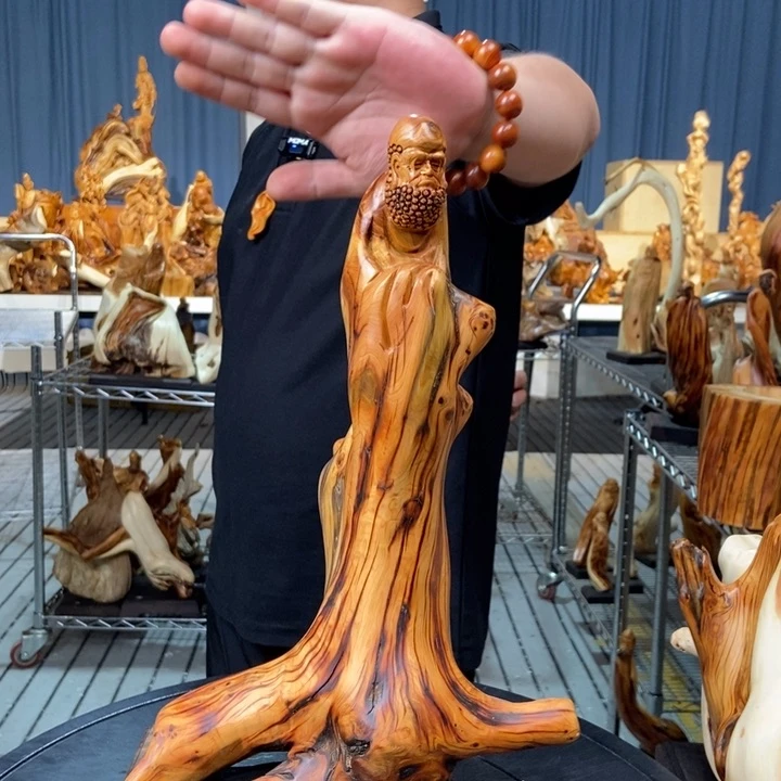 柏木（崖柏）随型摆件