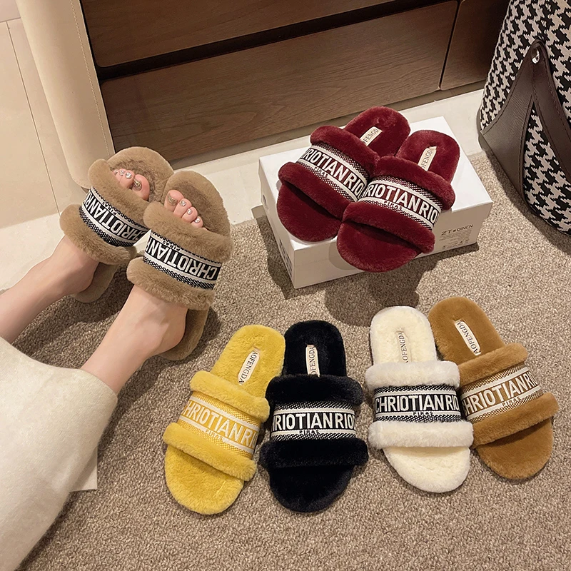 2025年秋季新款韩版大牌风字母刺绣爆款毛毛拖鞋女外穿时尚一字拖