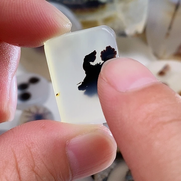未镶嵌奇石玛瑙/玉髓汉