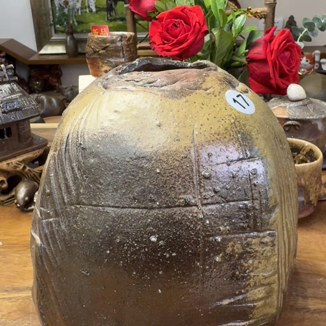 妮***侠末石泰节备前烧花入福利一口价