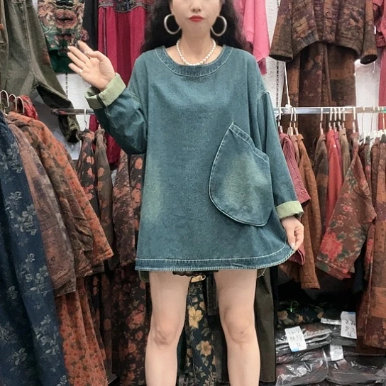 织绣招财猫牛仔大衫