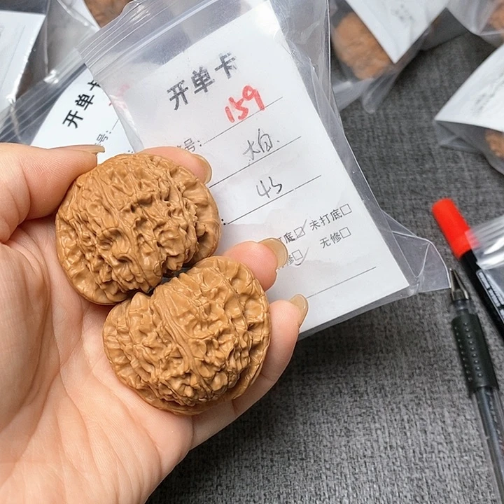 文玩核桃把件159哈哈哈