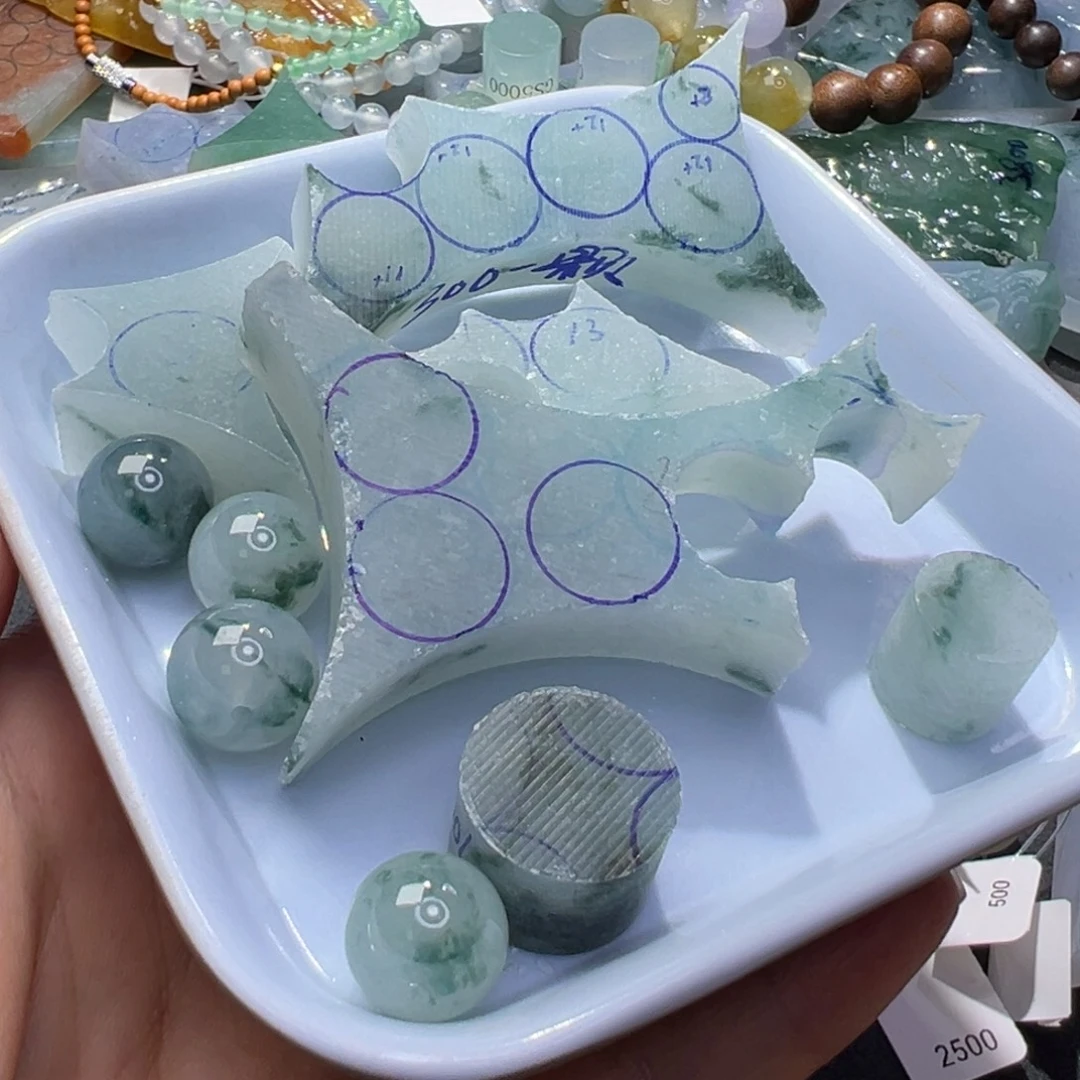 未镶嵌定制翡翠翡翠