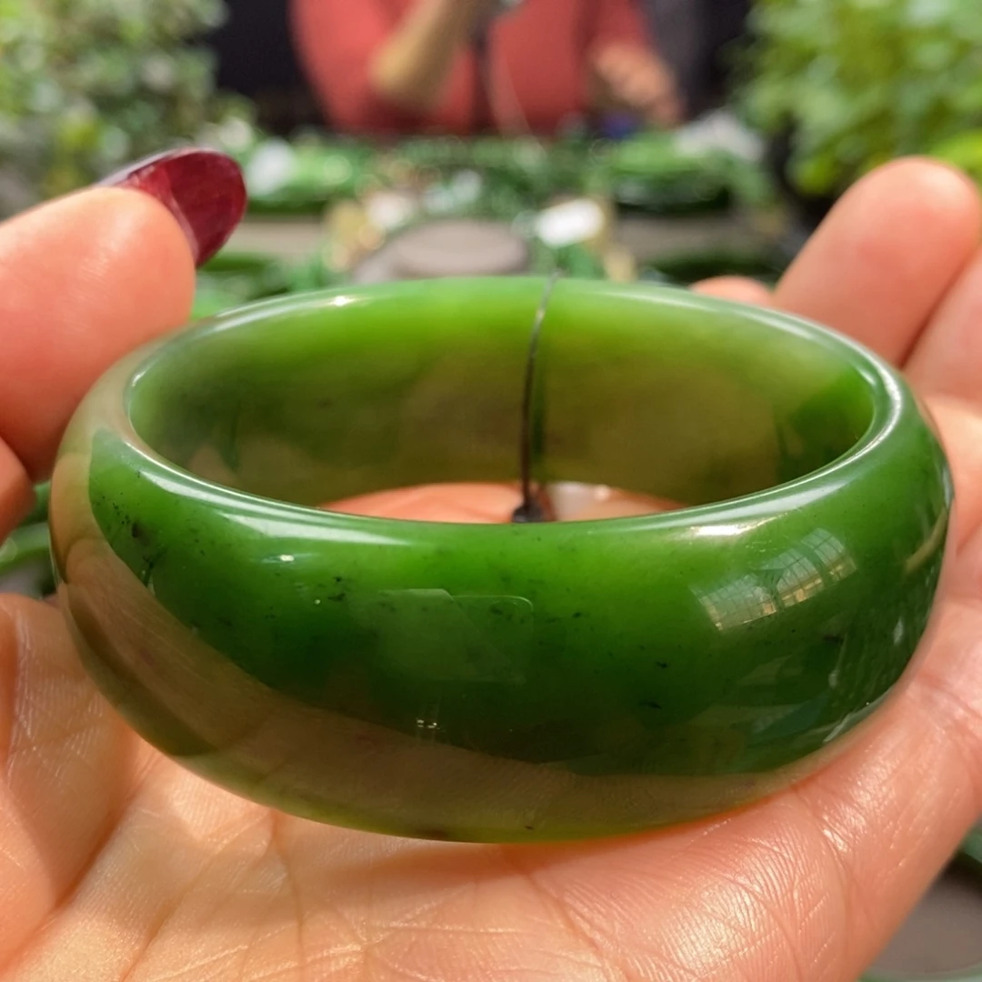 和田玉（碧玉）手镯未镶嵌