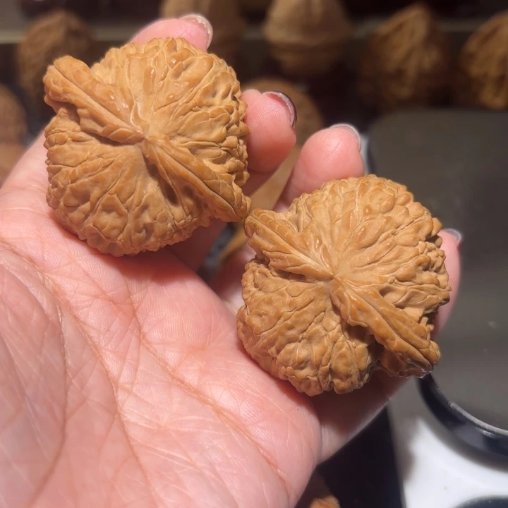 把件文玩核桃44全品闷白