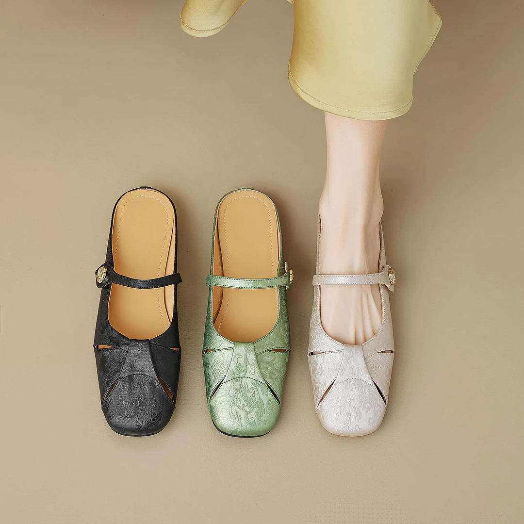 优质皮~ 中式山茶花穆勒鞋2025新款镂空气质包头凉半拖鞋女夏外穿