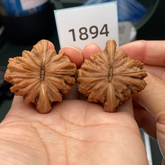 文玩核桃把件43四座楼1894