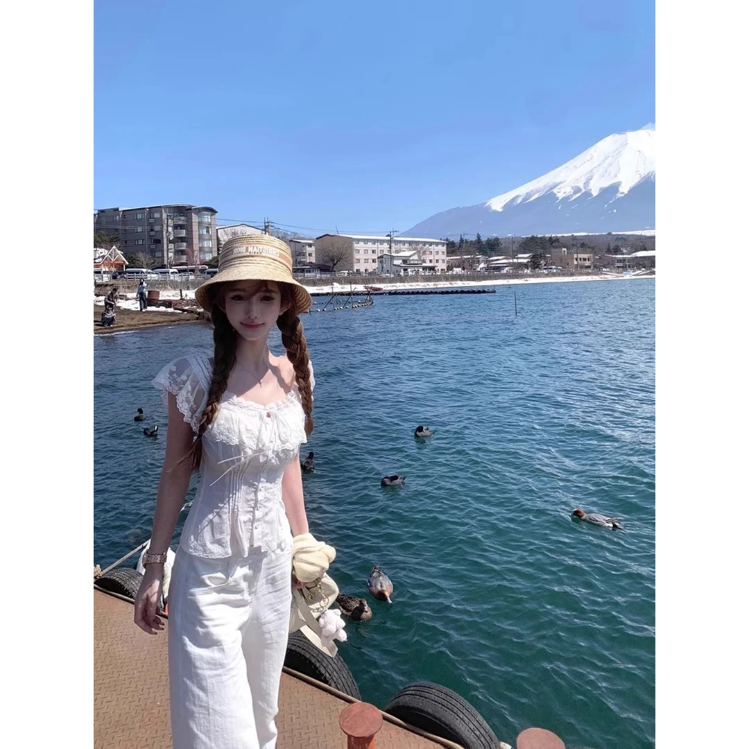 【纯白盛夏】韩系蕾丝花边一字肩衬衫女夏季新款设计感收腰修身上衣