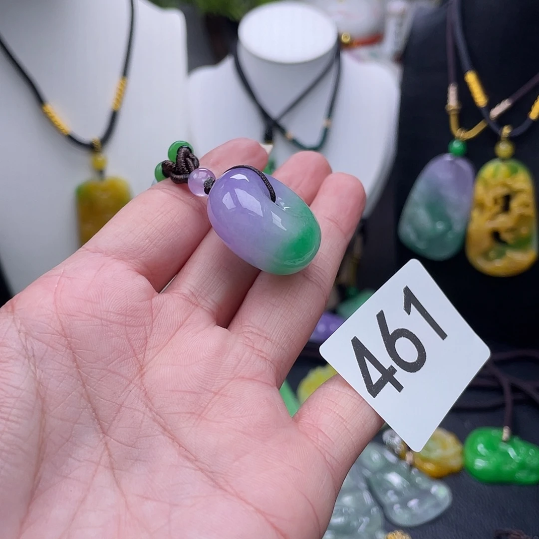 吊坠(赠链)未镶嵌翡翠