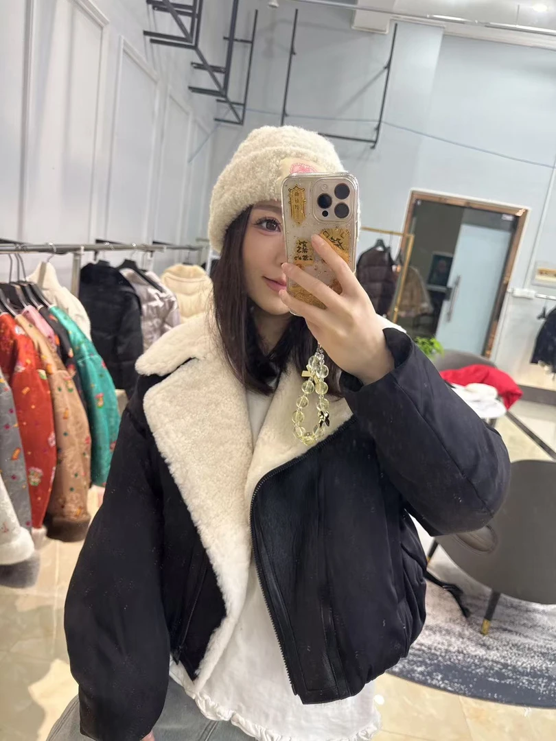 JDJ洁哥 M7533羊皮毛一体鹅绒服短款羽绒女士外套黑色冬季新款